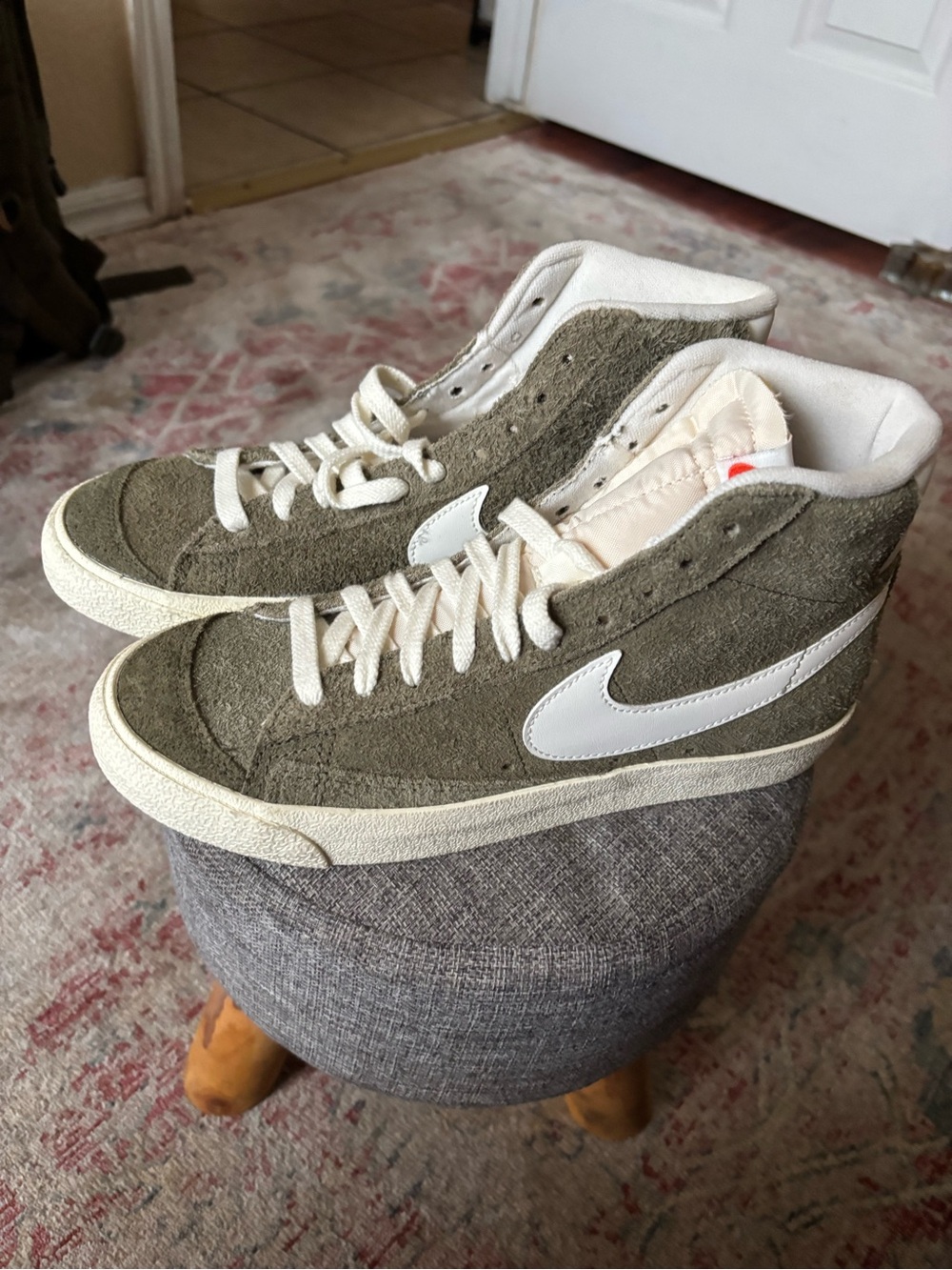 Nike Blazer Mid ‘77 Olive Suede with White Swoosh Vintage basketball shoes